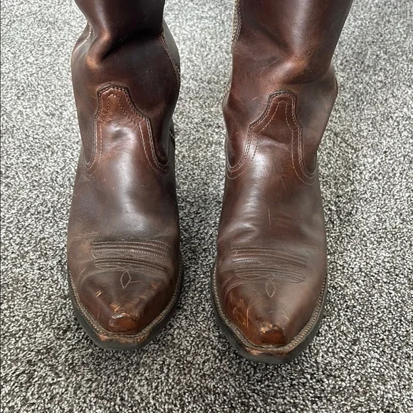 Ariat Women’s Brown Leather Riding Boots - Picture 4 of 4